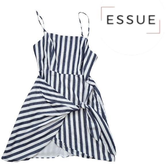 Essue Blue & White Faux Wrap Spaghetti Strap Top Size Small - Picture 1 of 5